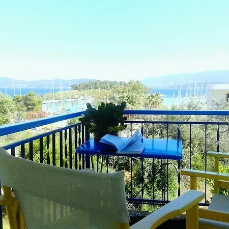 Ξενοδοχείο με διαμερίσματα Anastasia Μέθανα